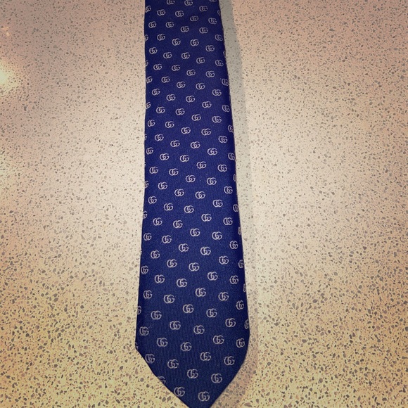 Gucci Tie - Picture 1 of 3